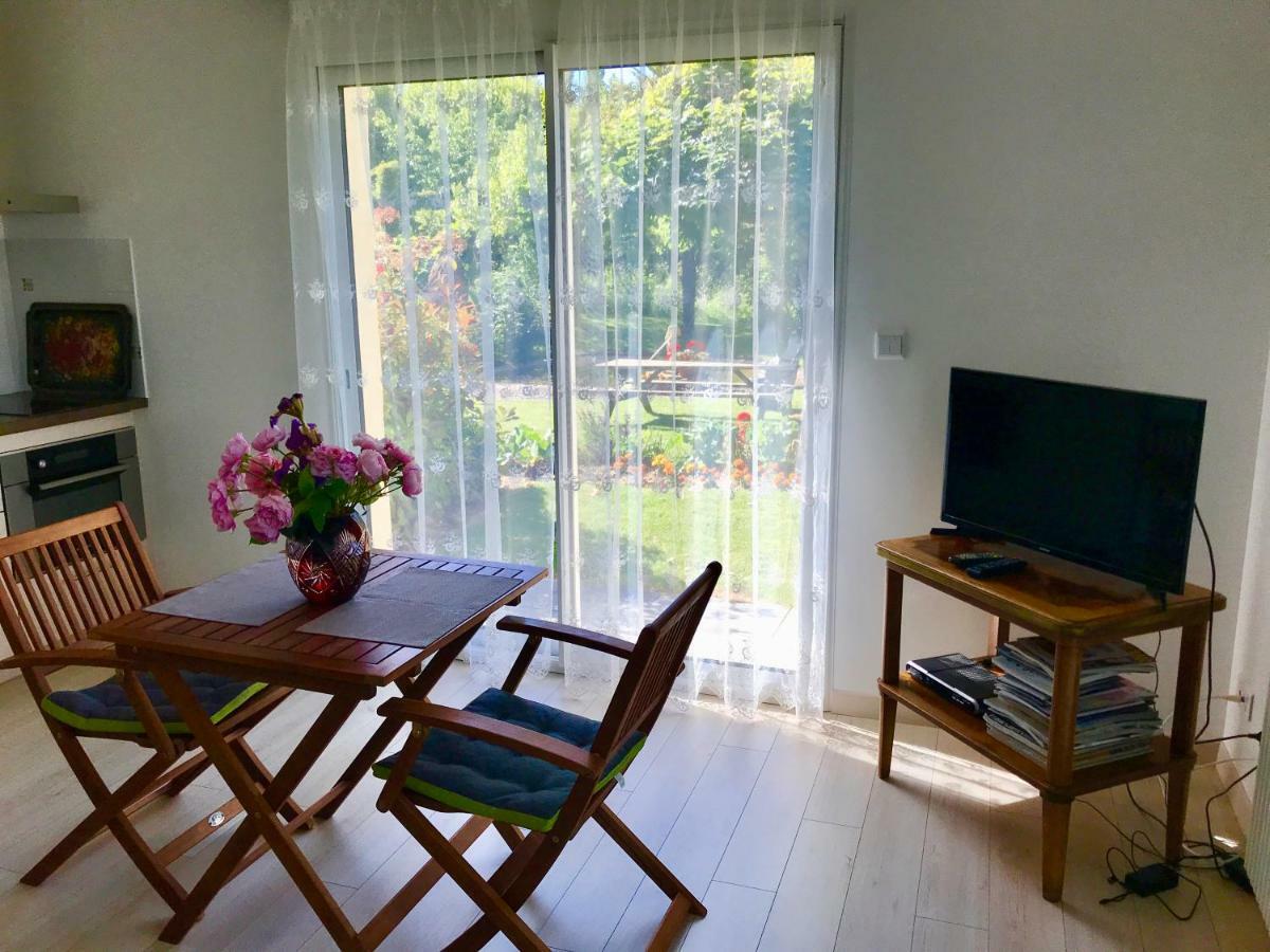 Apartament Studio Prestige Cote De Nacre En Normandie Mathieu Zewnętrze zdjęcie